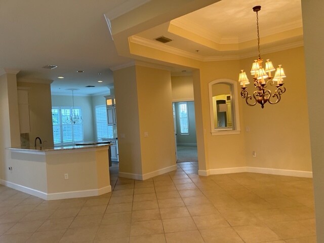 Building Photo - 8051 Players Cove Dr