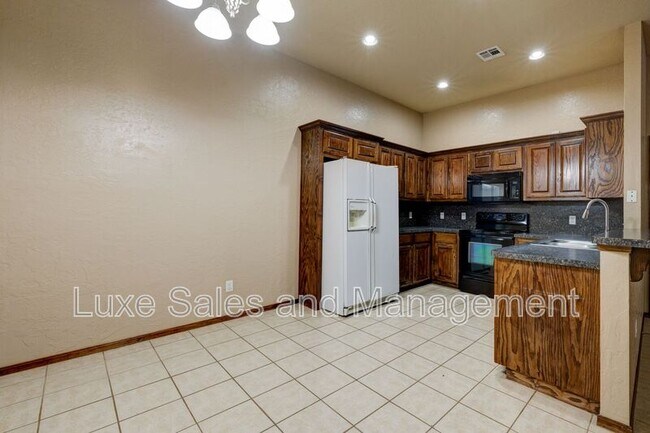 Building Photo - 3517 Galatian Way