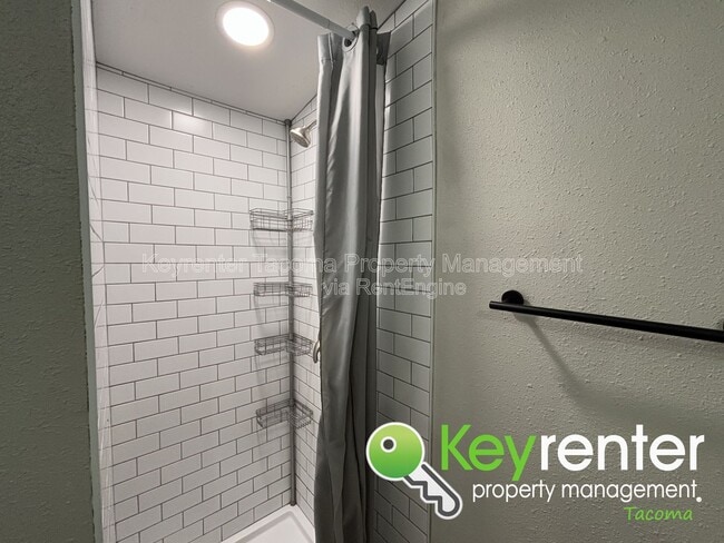 Building Photo - 1520 S 56th St