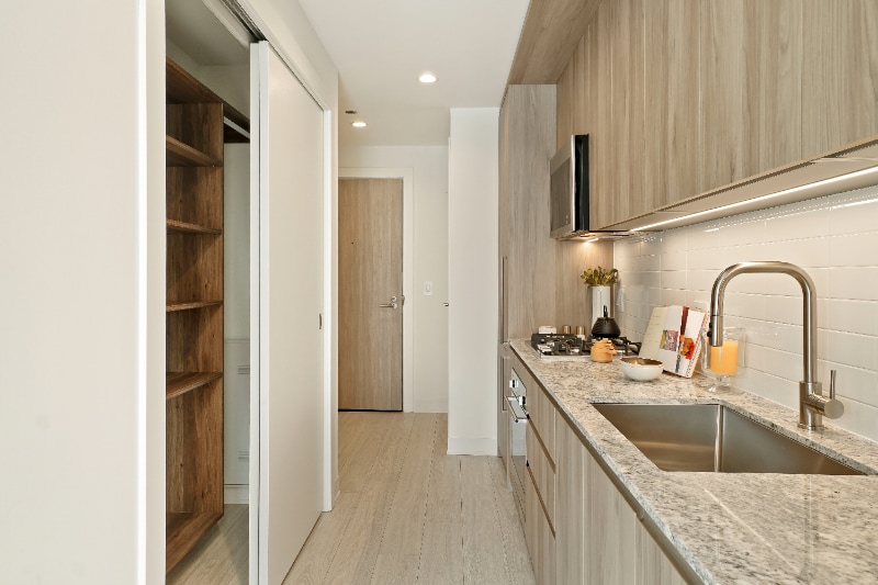 Building Photo - 351 N Union Ave