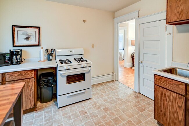 Building Photo - 2636 Stevens St