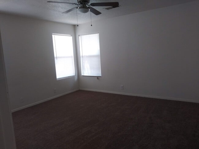 Building Photo - 5808 Night Rose Ave NW