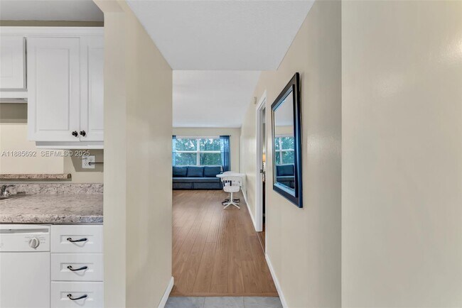 Building Photo - 5000 NW 36th St