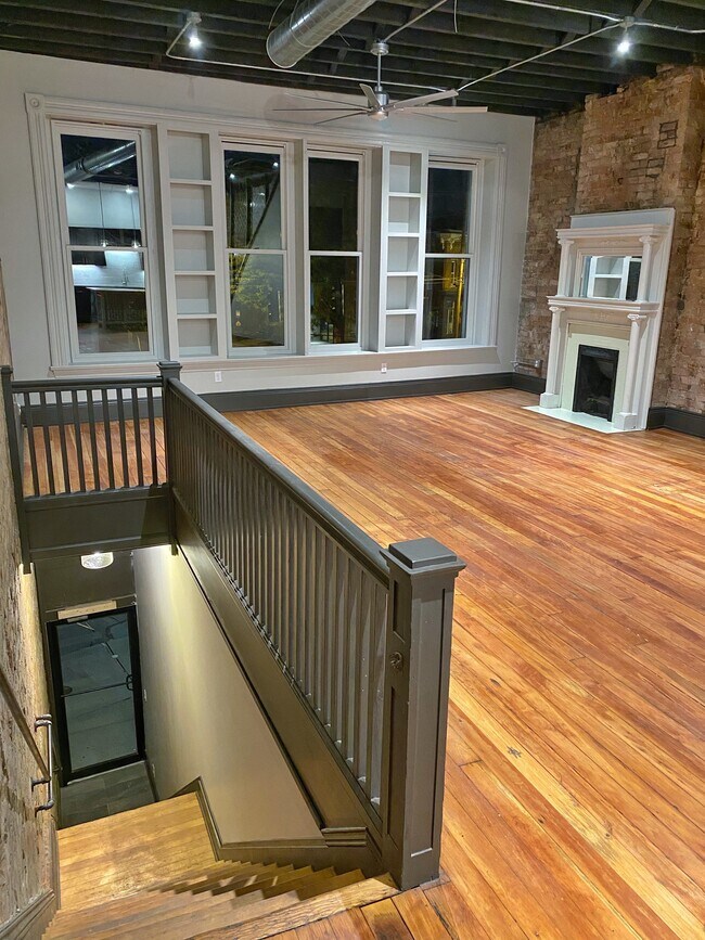 Building Photo - 270 W Pike St