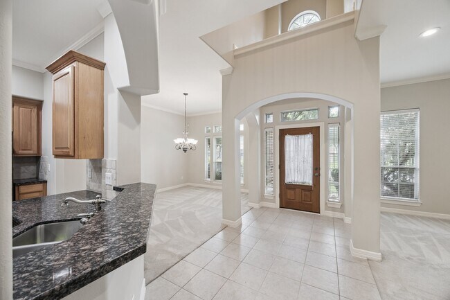 Building Photo - 13507 Brookbluff Ln