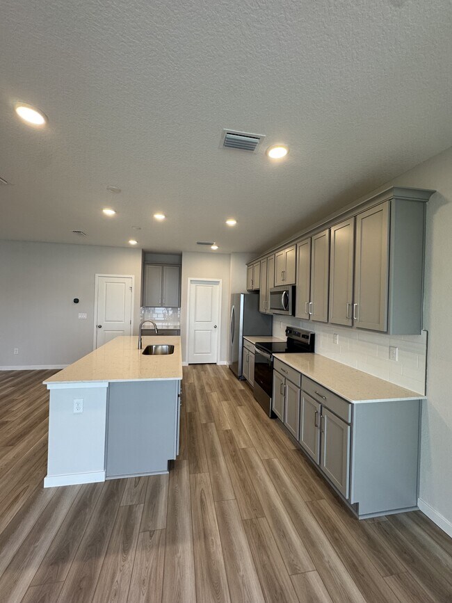 Building Photo - 96422 Stillpoint Wy