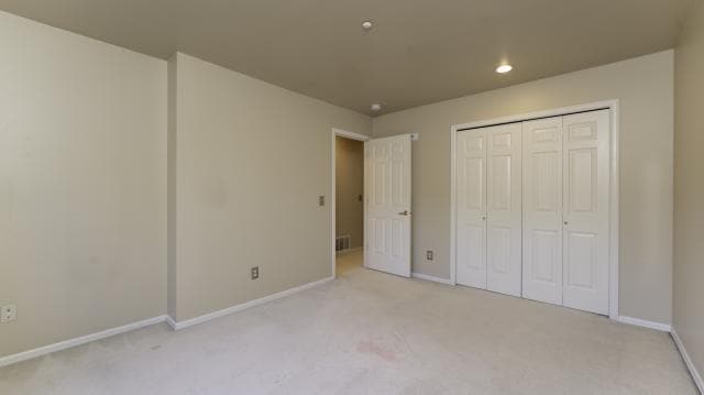 Building Photo - 4 bedroom in Issaquah WA 98027