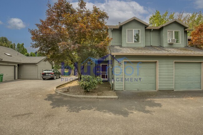 Building Photo - 520-522 SW 150th Ave