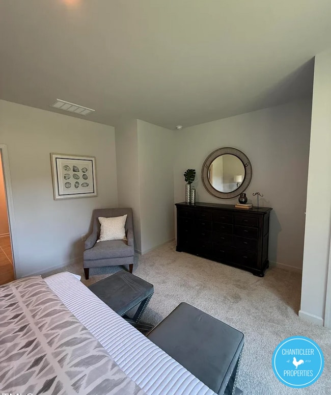 Building Photo - 6762 Hardwick Ln