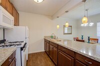 Building Photo - 4727 W Alabama St