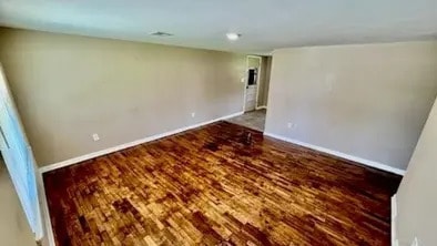 Building Photo - 420 N Mayfair Way