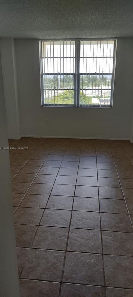 Building Photo - 15600 NW 7th Ave