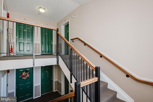 Building Photo - 3100 Cardinal Way