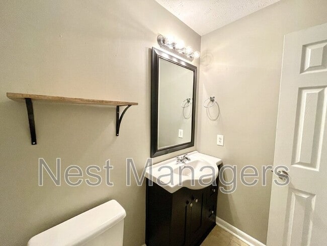 Building Photo - 6928 Bostick Dr