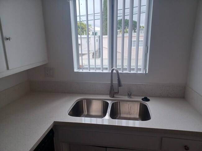 2 Bed - The Continental