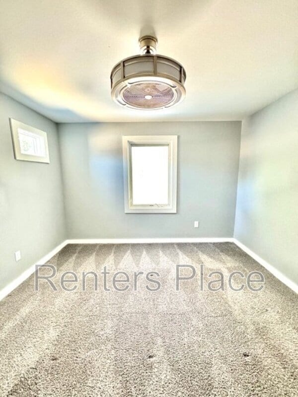 Building Photo - 807 S Trenton Ave