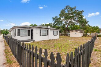 Building Photo - SOUTH TAMPA HOME FOR RENT!