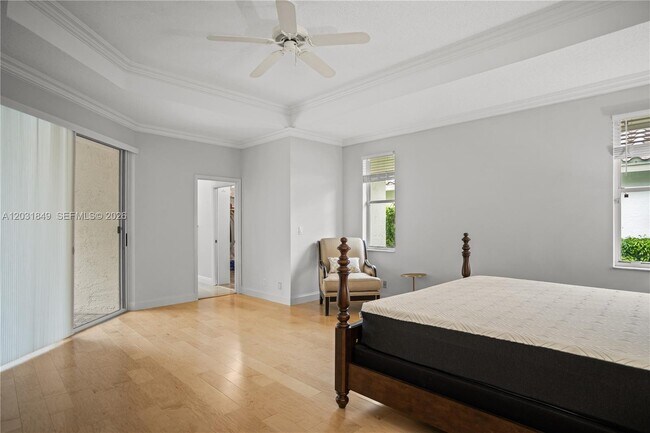 Building Photo - 7759 La Corniche Cir