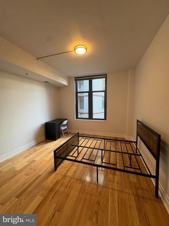 Building Photo - 2120 Vermont Ave NW