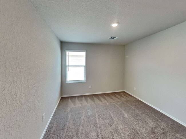 Building Photo - 10622 Varmus Dr