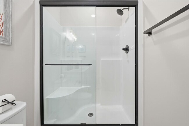 Building Photo - 21310 Pompano Ave