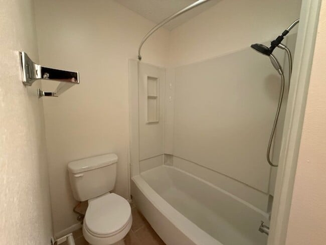 Building Photo - 110 Merlin Rd