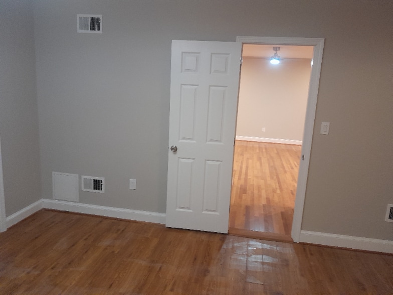 Building Photo - 3311 Goldsboro Pl