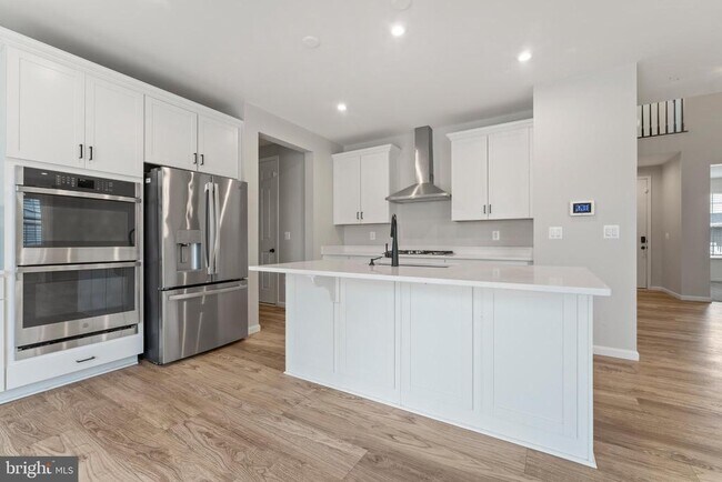 Building Photo - 5508 Redgum Ln