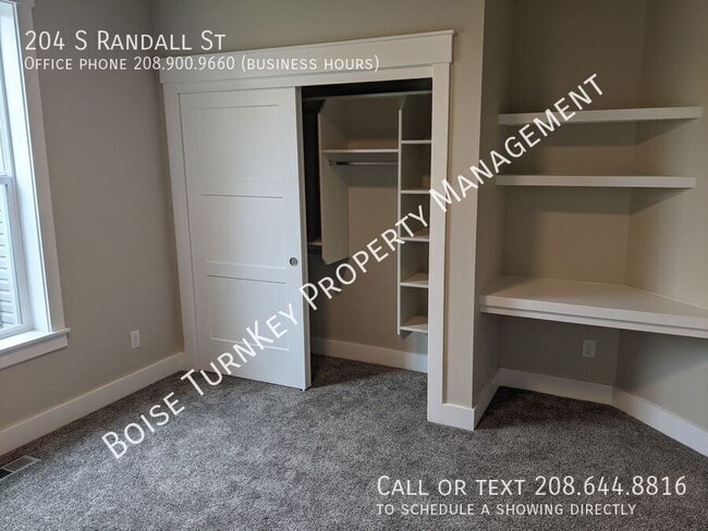 Building Photo - 204 Randall St