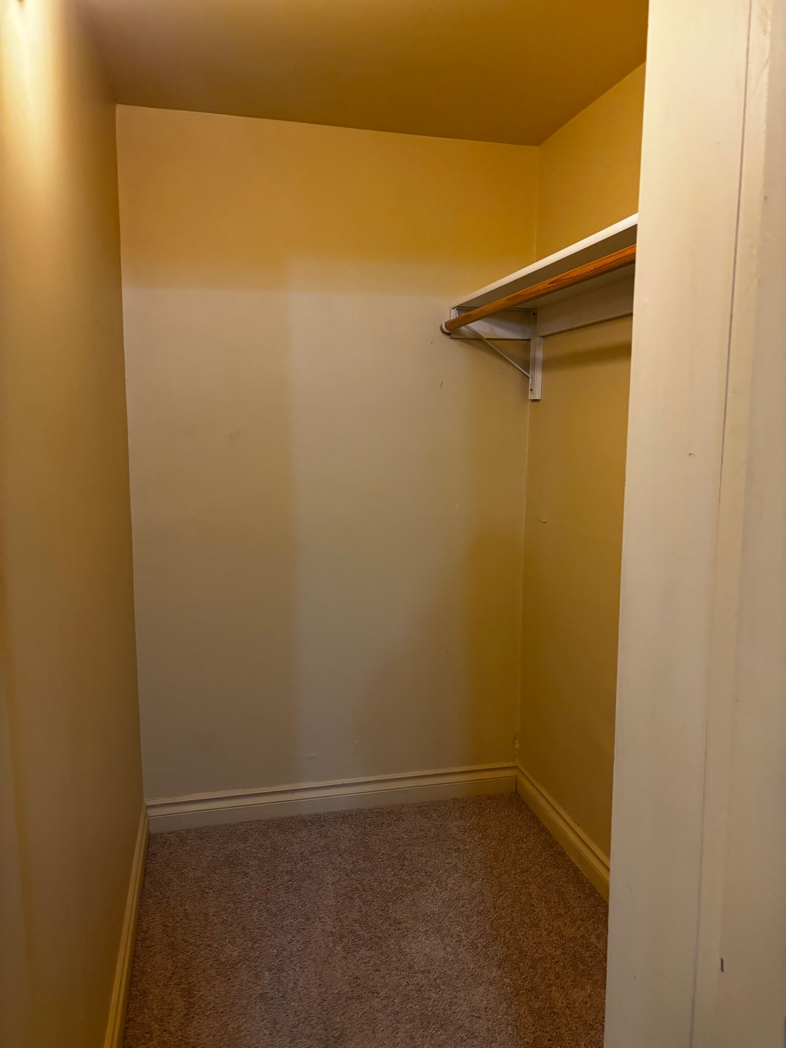 Building Photo - 27 N Main St