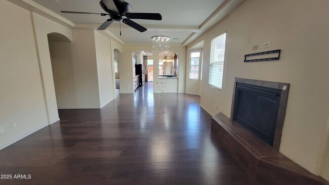 Building Photo - 333 Bainbridge Dr