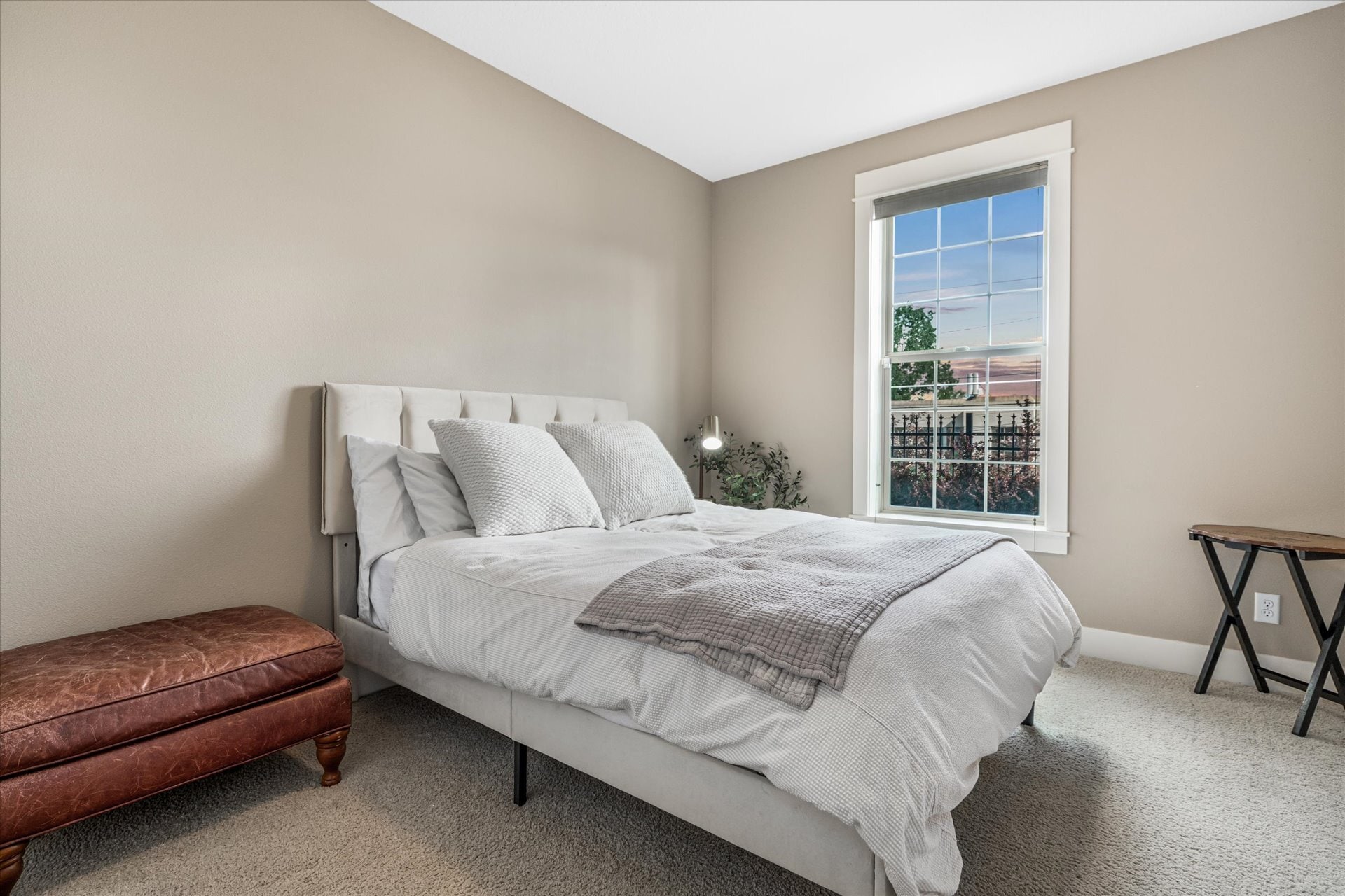 Building Photo - 3640 SW Baird St