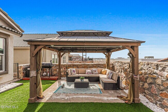 Building Photo - 261 Penbridge Pl