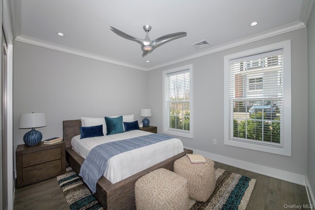 Building Photo - 75 Circle Dr