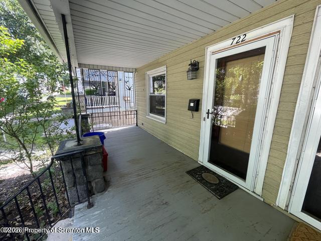 Building Photo - 722 Wheeler Ave