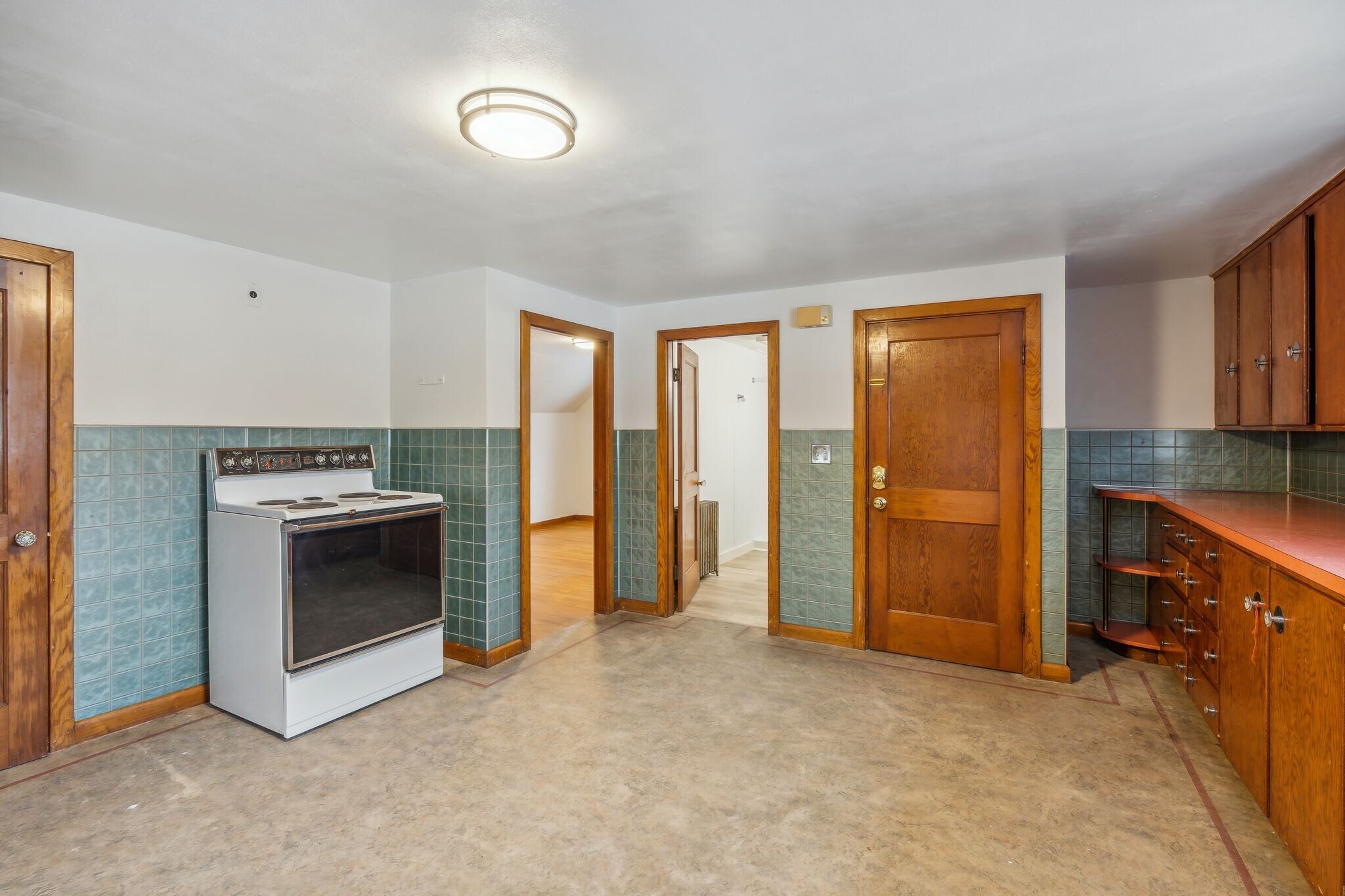 Building Photo - 254 S Main St