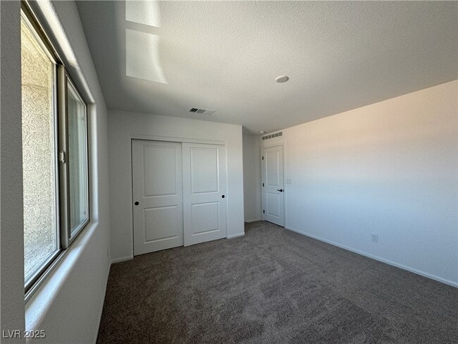 Building Photo - 5331 Barcola Ave