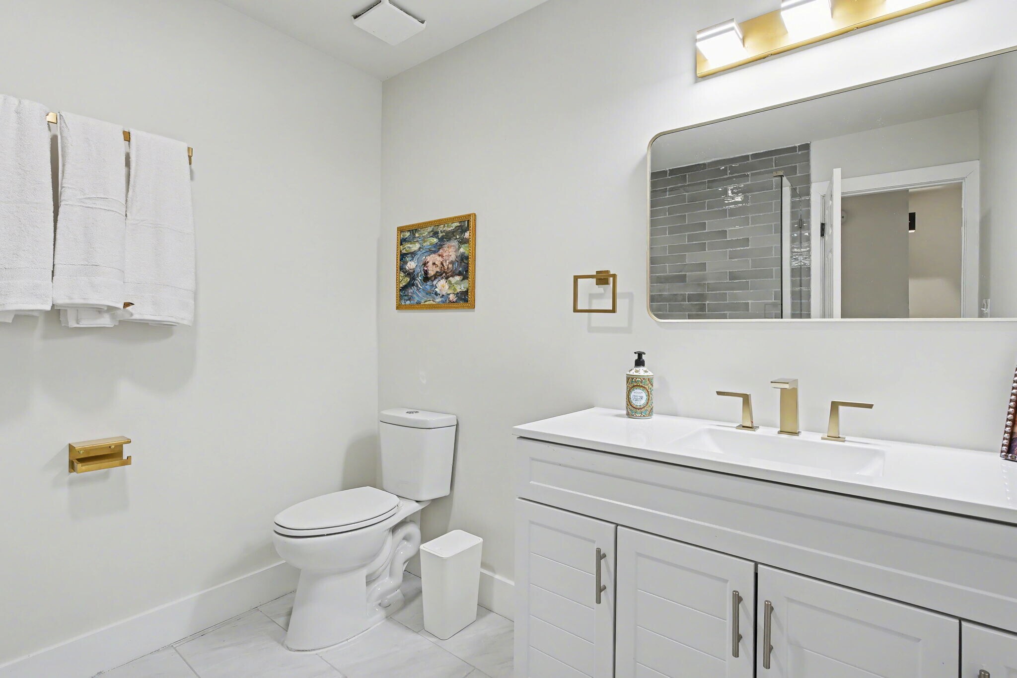 Building Photo - 9345 Rocky Woods Dr