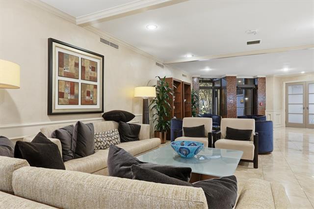 Building Photo - 5200 Keller Springs Rd