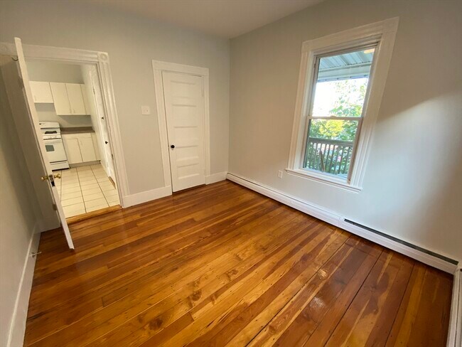 Building Photo - 632 Dorchester Ave