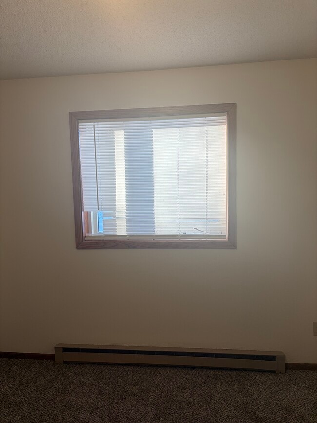 Building Photo - 1020 Benedict Dr