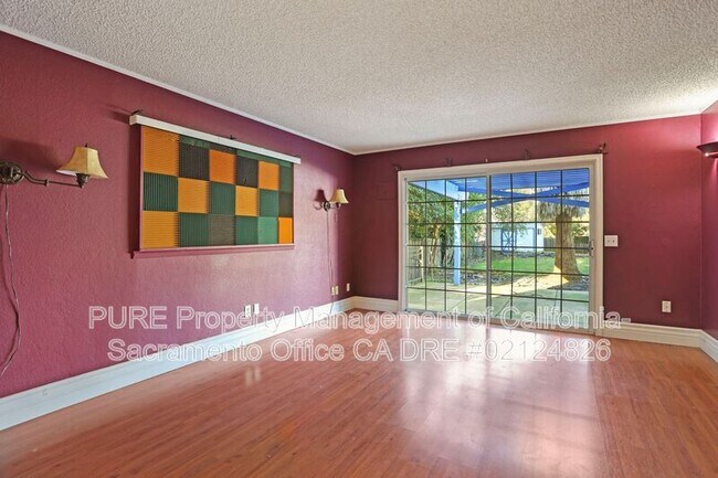 Building Photo - 7777 Uplands Way