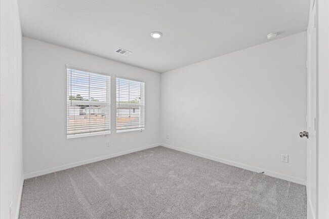 Building Photo - 259 Brazen Frst Trl