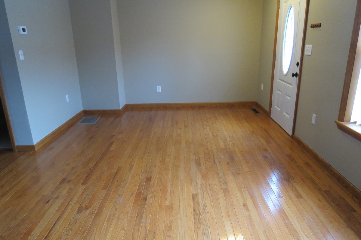 living room - 109 Glendale Rd