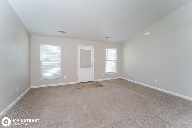 Building Photo - 9829 Valley Farms Blvd, Louisville, KY 40272