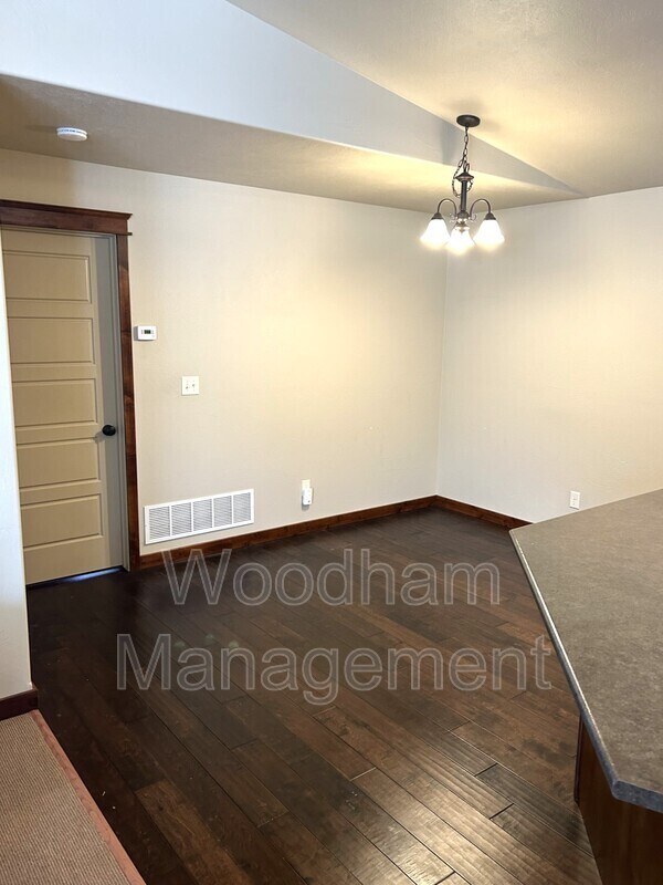 Building Photo - 103 Covey Ct