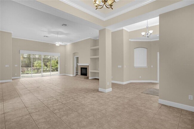 Building Photo - 10674 Woodchase Cir