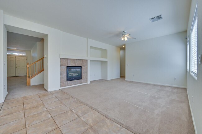 Building Photo - SW!! Southern Highlands!!! 4 Bedrooms!!!  ...
