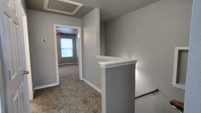 Building Photo - The Gardens at Summit Townhome: 3 Bedroom * 1-car Garage * WD Connections