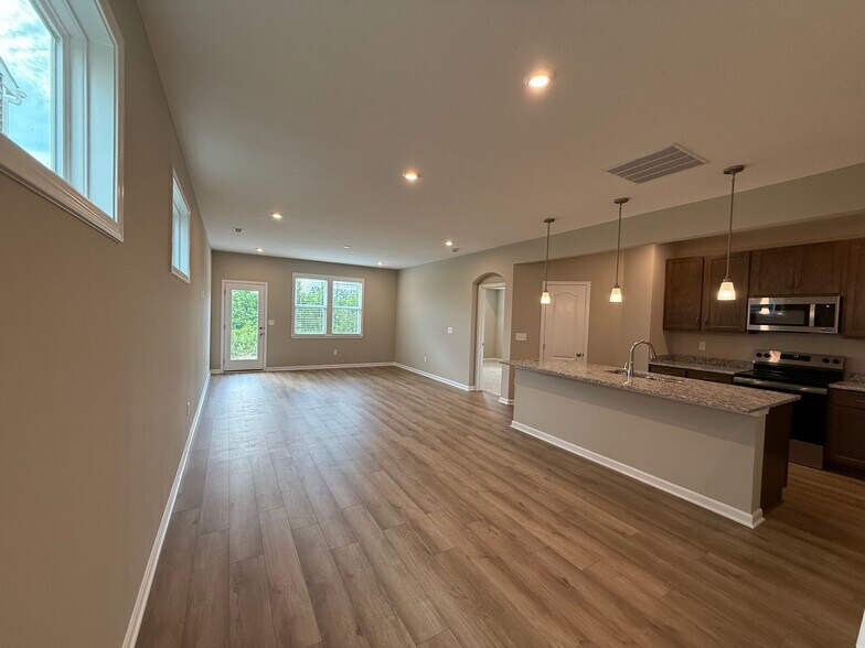 Family Room - 3435 Spring Harvest Dr